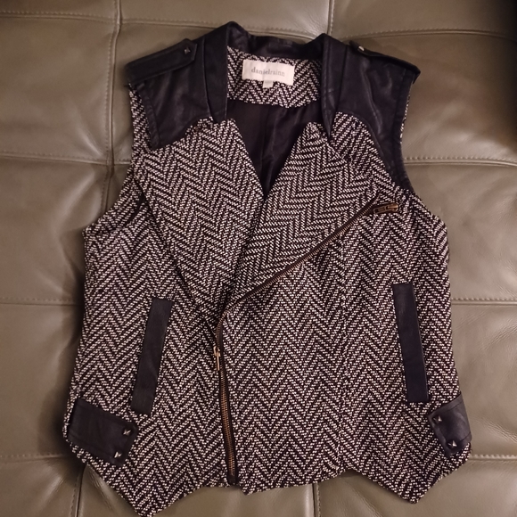 Daniel Rainn Herringbone Faux Leather Vest • Size L - Picture 2 of 10